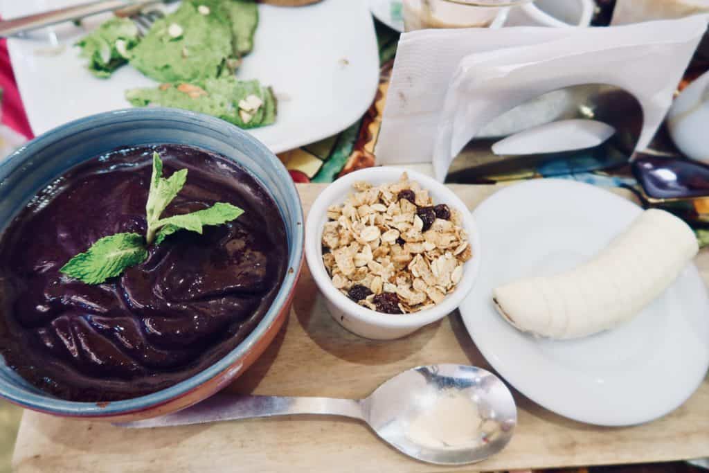 The Açaí bowl breakfast Beiyu